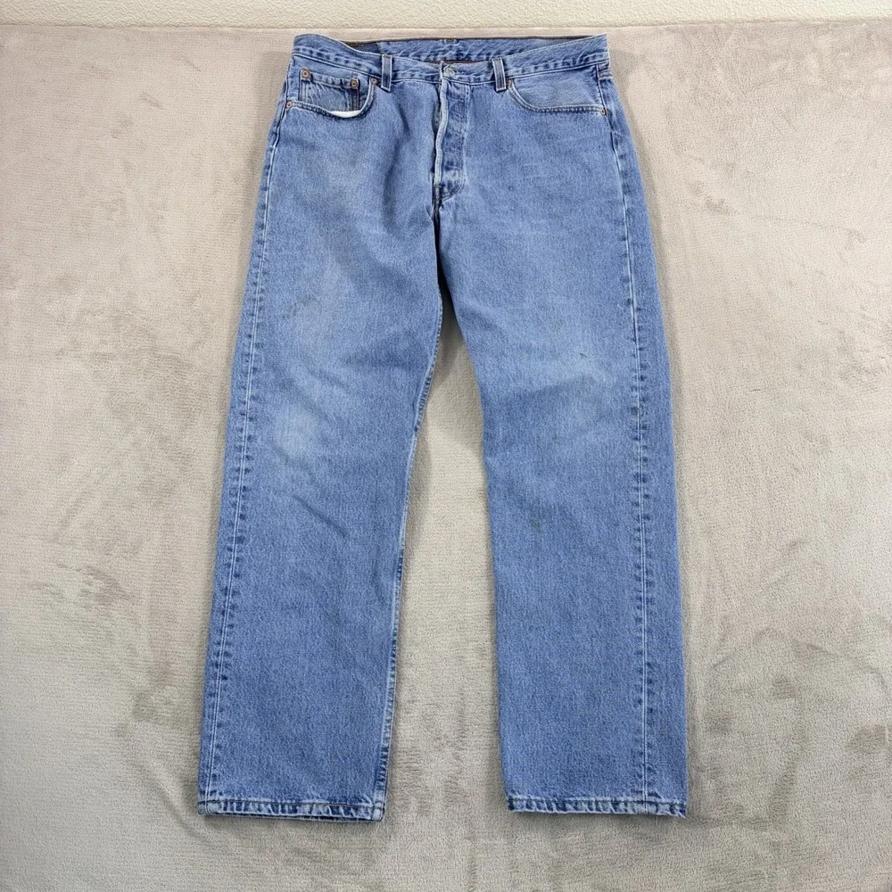 Vintage Levis 501 Jeans Men 38x32 (Fits 36x31) Button Fly Distressed Made in USA